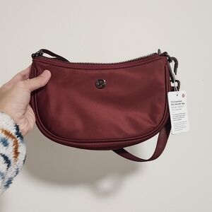 Lululemon Athletica City Essentials 1L